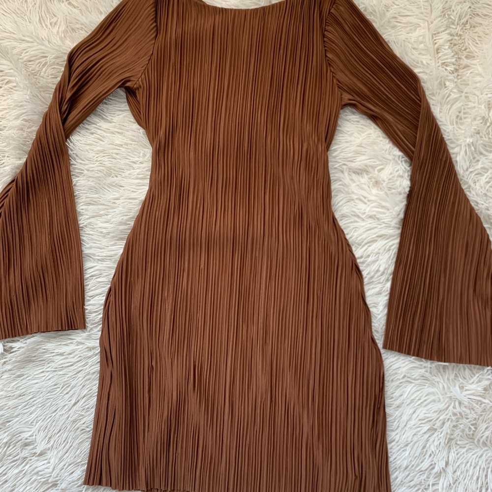 Elegant Brown Pleated Dress